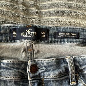 Used stretchy jegging low rise.